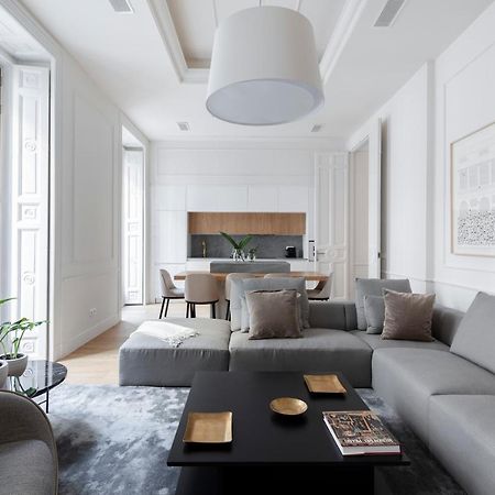 Recoletos House Aparthotel Мадрид Екстериор снимка