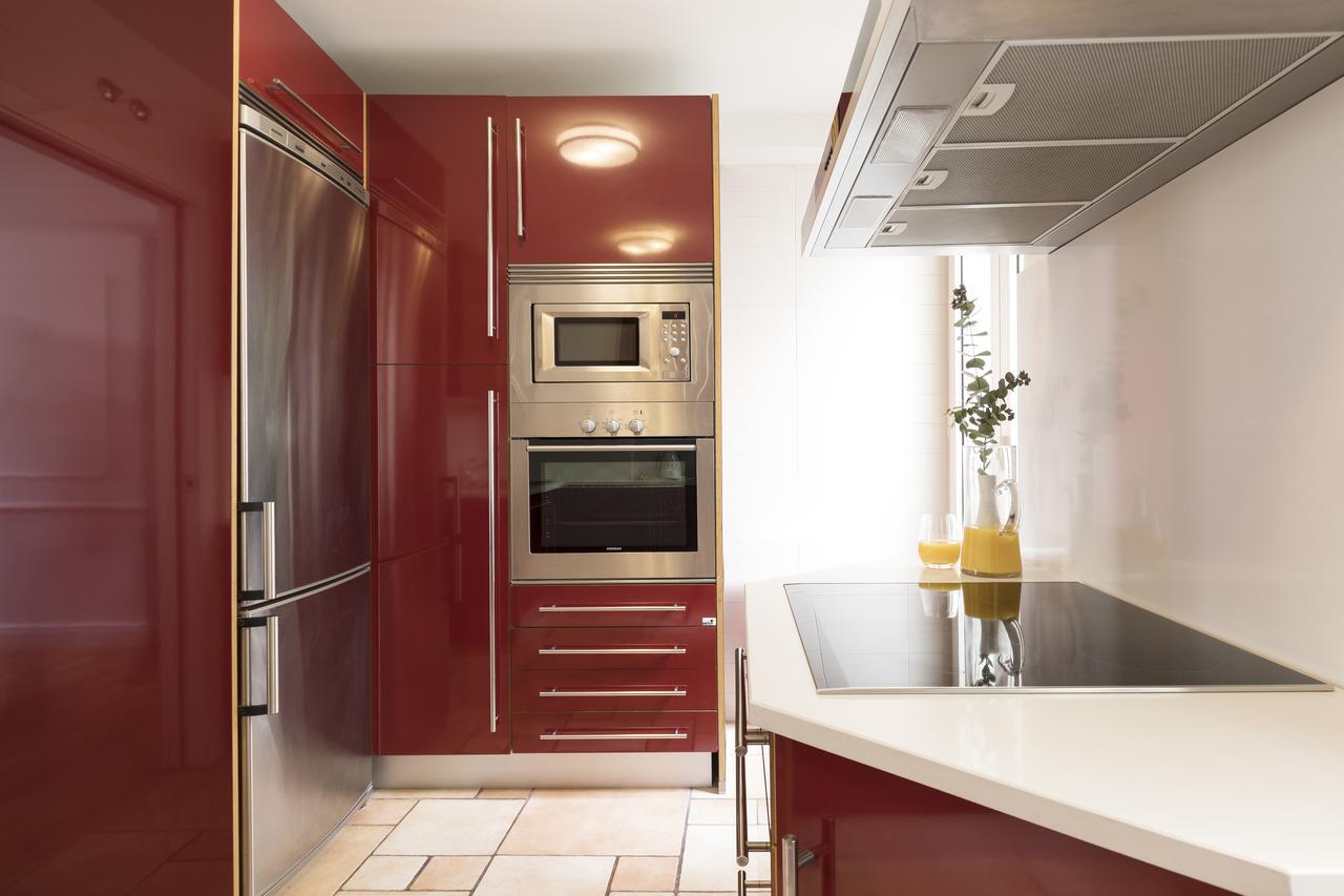 Recoletos House Aparthotel Мадрид Екстериор снимка