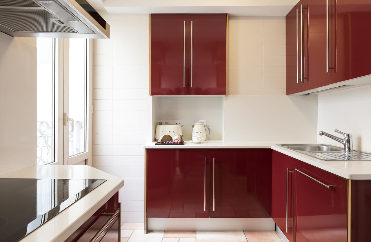 Recoletos House Aparthotel Мадрид Екстериор снимка