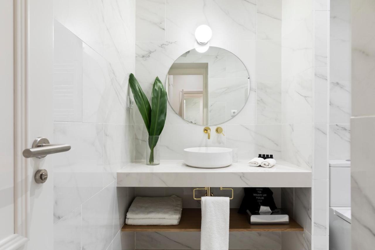 Recoletos House Aparthotel Мадрид Екстериор снимка