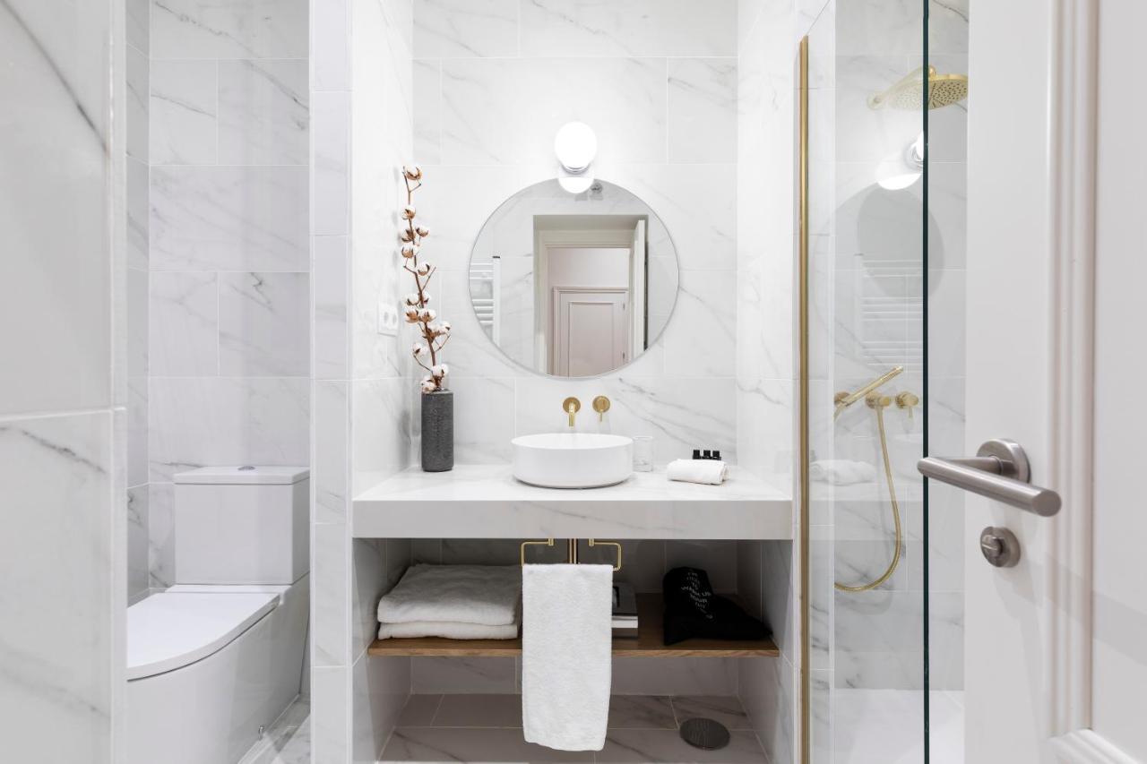 Recoletos House Aparthotel Мадрид Екстериор снимка